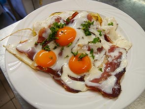 Culinary - Mountain hut Antonio Locatelli