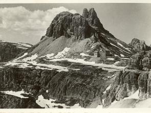 History - Mountain hut Antonio Locatelli